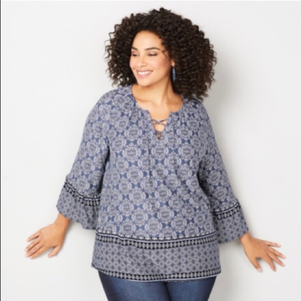 Avenue Blue Medallion Twin Print Top
